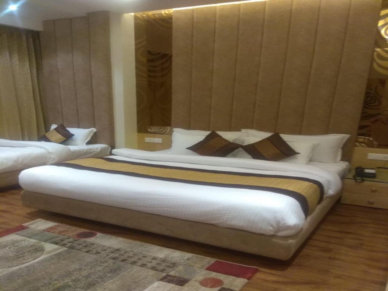 Csjs Inn By Krishna Group Of Hotels Amritsar Ngoại thất bức ảnh